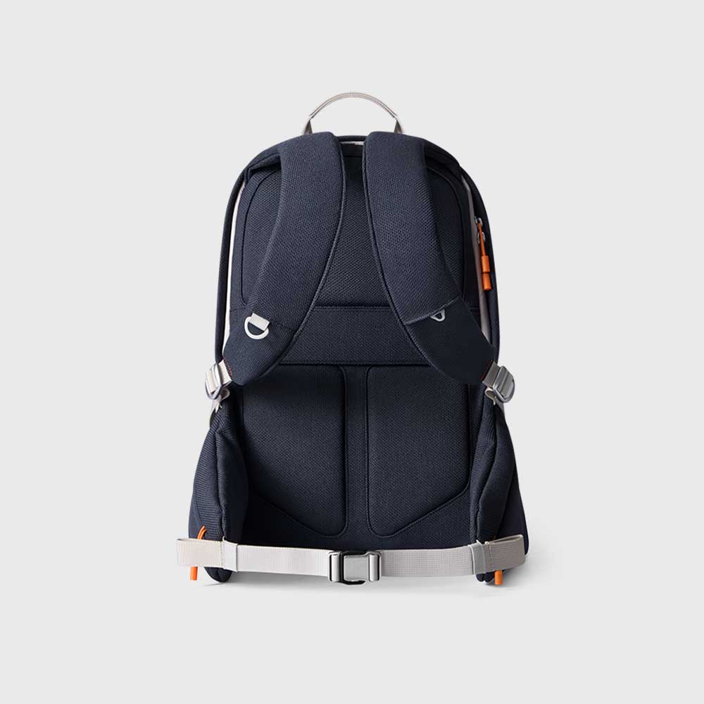 TRUFFLE TRAVEL / SEASHORE BLACK