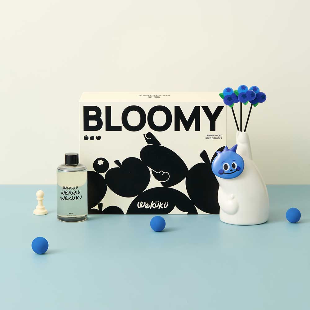 BLOOMY