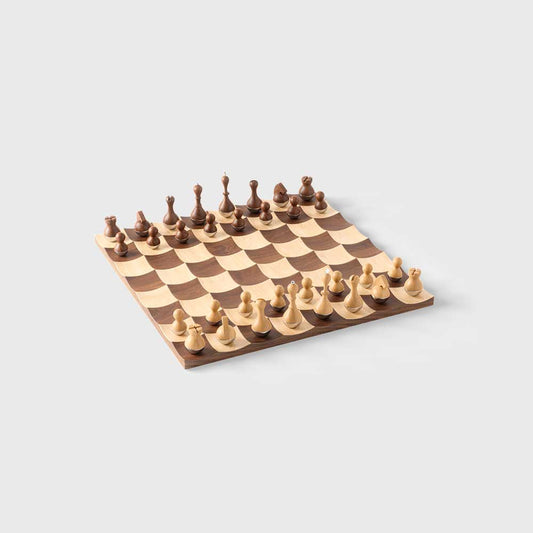 WOBBLE CHESS SET  WALNUT