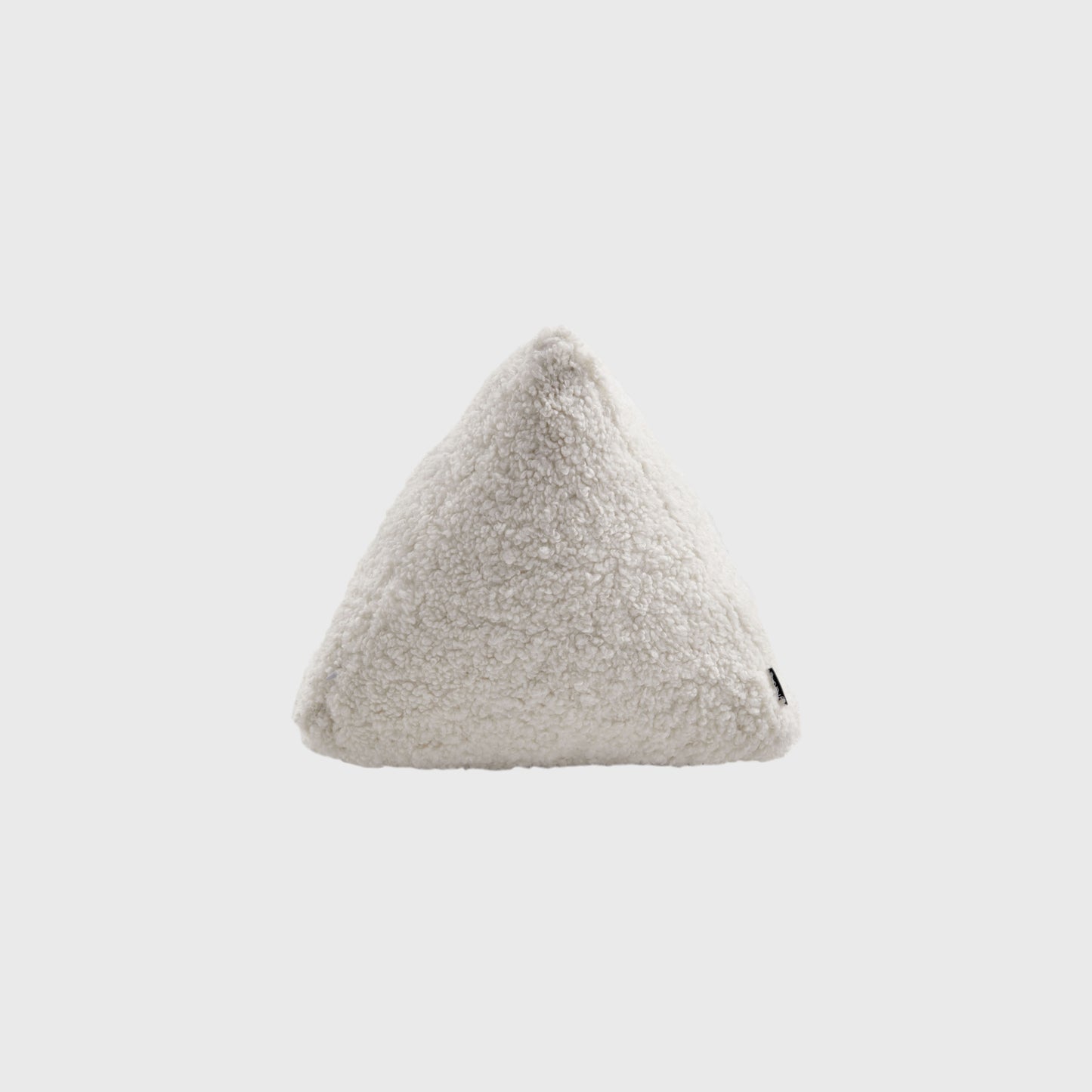 Triangle Zong Cushion